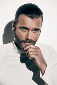 Kıvan&ccedil; Tatlıtuğ