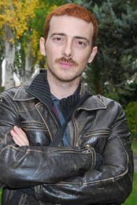 V&iacute;ctor Clavijo