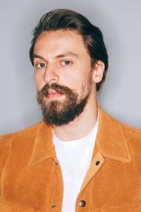 Metin Akd&uuml;lger